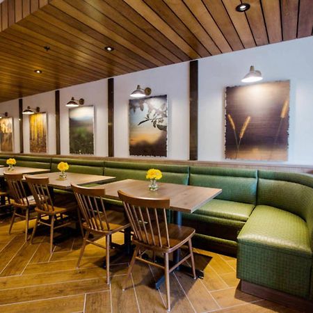 Fairfield Inn & Suites By Marriott Philadelphia Broomall/Newtown Square Exteriér fotografie