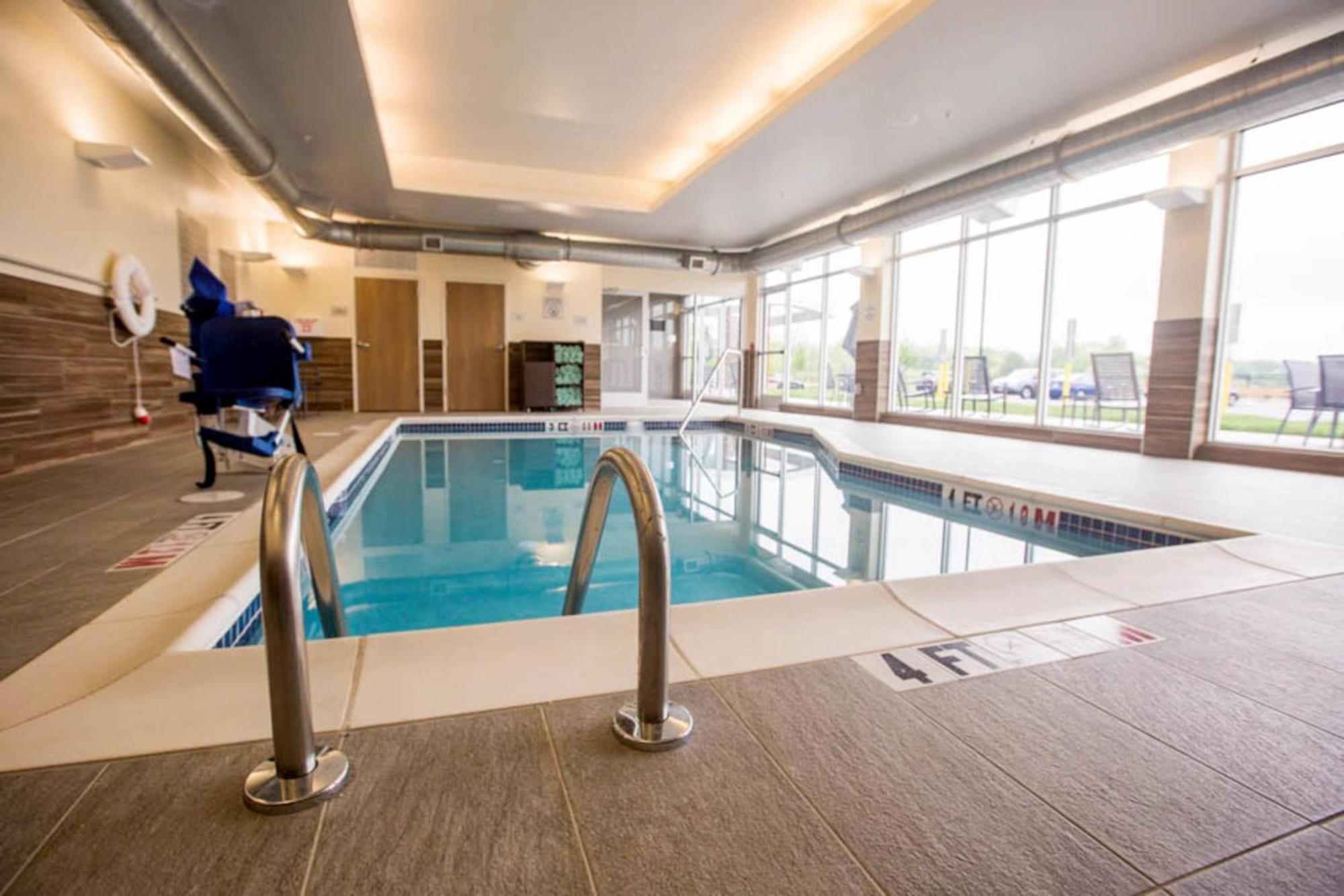 Fairfield Inn & Suites By Marriott Philadelphia Broomall/Newtown Square Exteriér fotografie