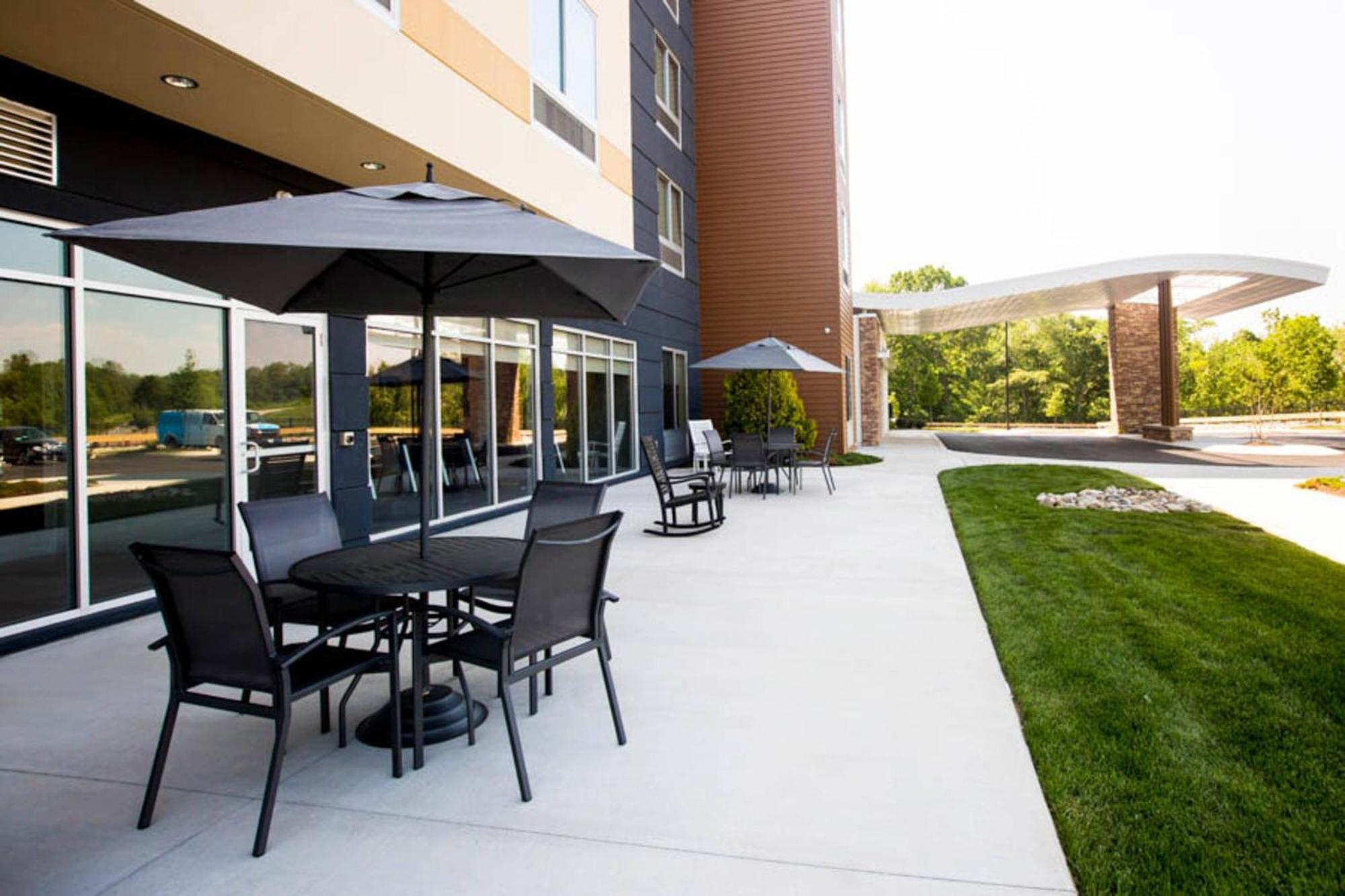 Fairfield Inn & Suites By Marriott Philadelphia Broomall/Newtown Square Exteriér fotografie
